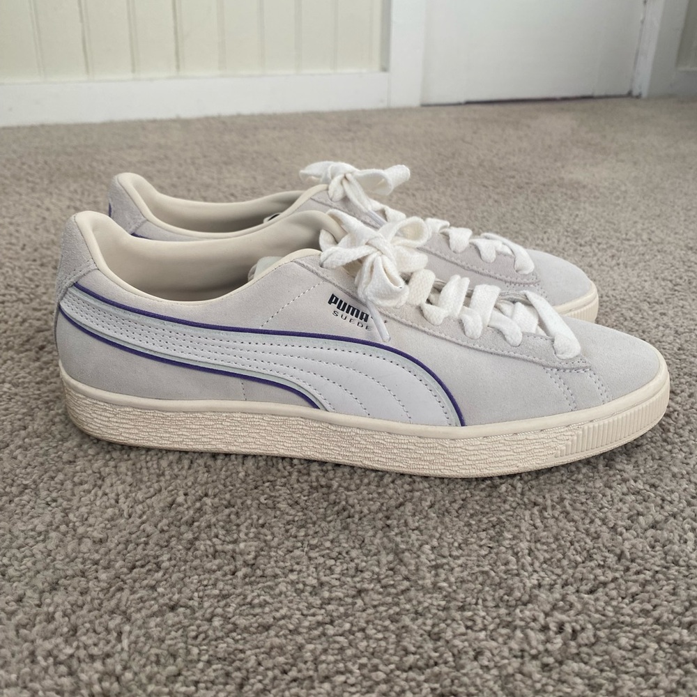 Puma White and Blue Sneakers